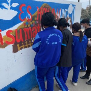 Concurso de murales ambientalistas en ocho escuelas de San Juan de Miraflores